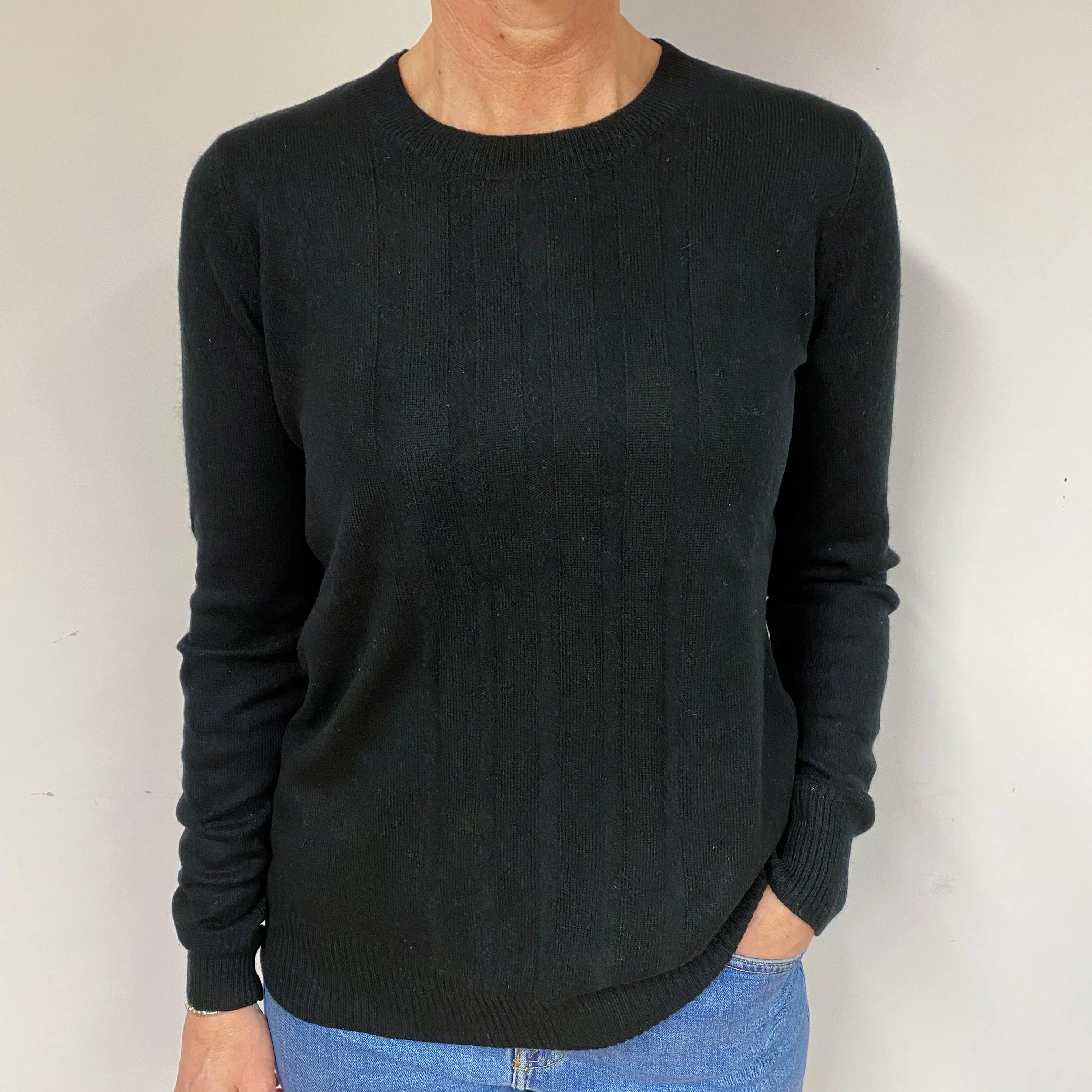 Black Ribbed Cashmere Crew Neck Jumper Medium