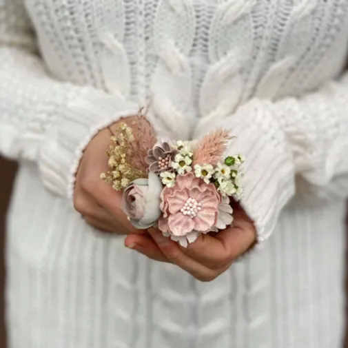 Blush pink flower wedding brooch Romantic brooch Pale pink Statement brooch Bridal flower brooch Magaela accessories Dusty pink Coat brooch