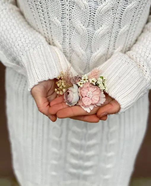 Blush pink flower wedding brooch Romantic brooch Pale pink Statement brooch Bridal flower brooch Magaela accessories Dusty pink Coat brooch