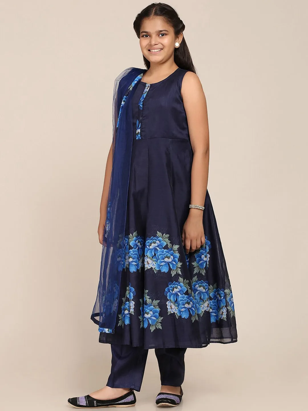 Girl's Navy Blue Floral Printed Panelled Kurta with Trousers & With Dupatta - NOZ2TOZ KIDS