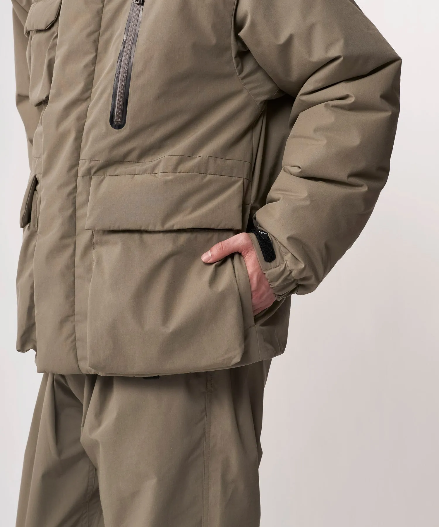 Gramicci by F/CE. INSULATION JACKET