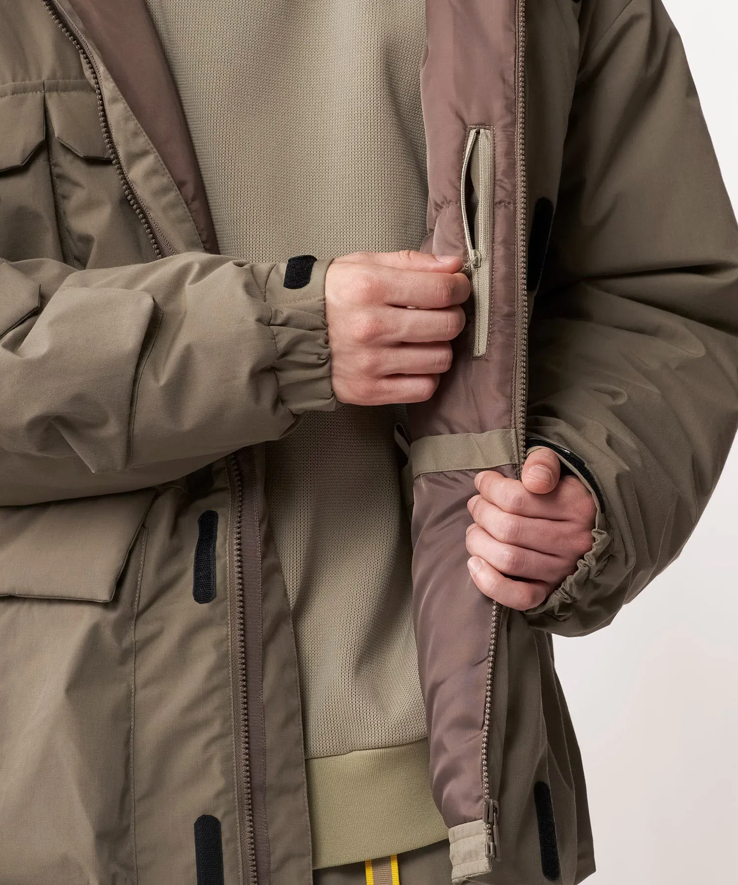 Gramicci by F/CE. INSULATION JACKET