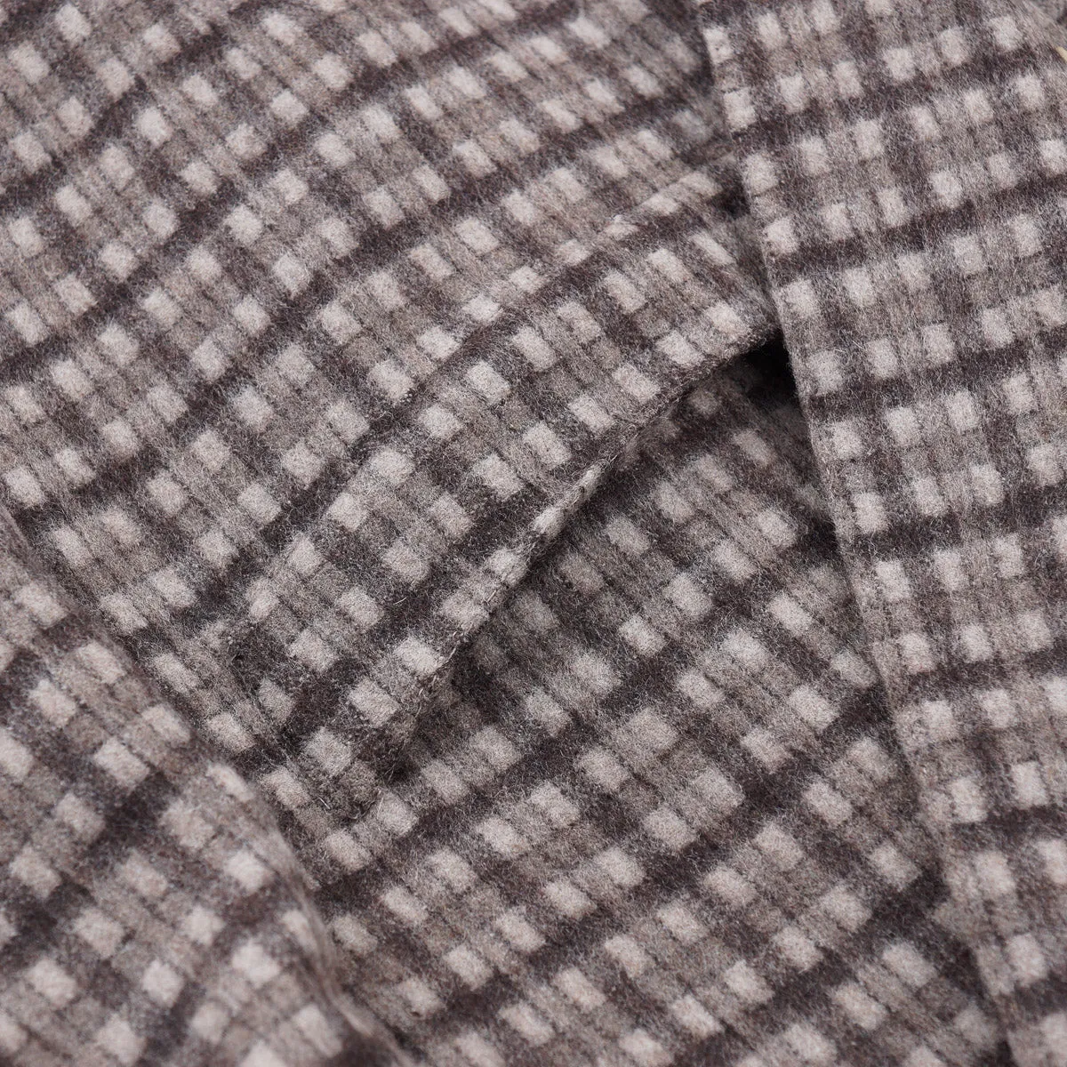 Isaia Flannel Wool-Cashmere Sport Coat