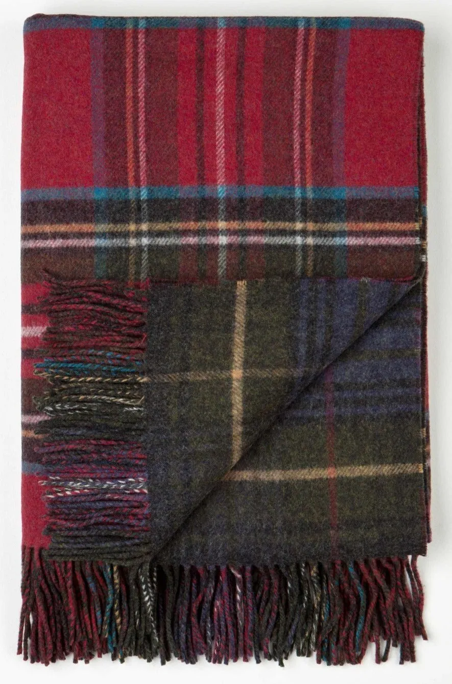 Lambswool Double Face Check Throw | Hunting Stewart