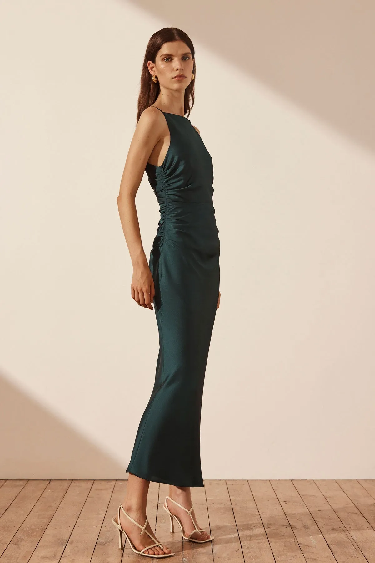 LUXE HIGH NECK RUCHED MIDI DRESS - EMERALD