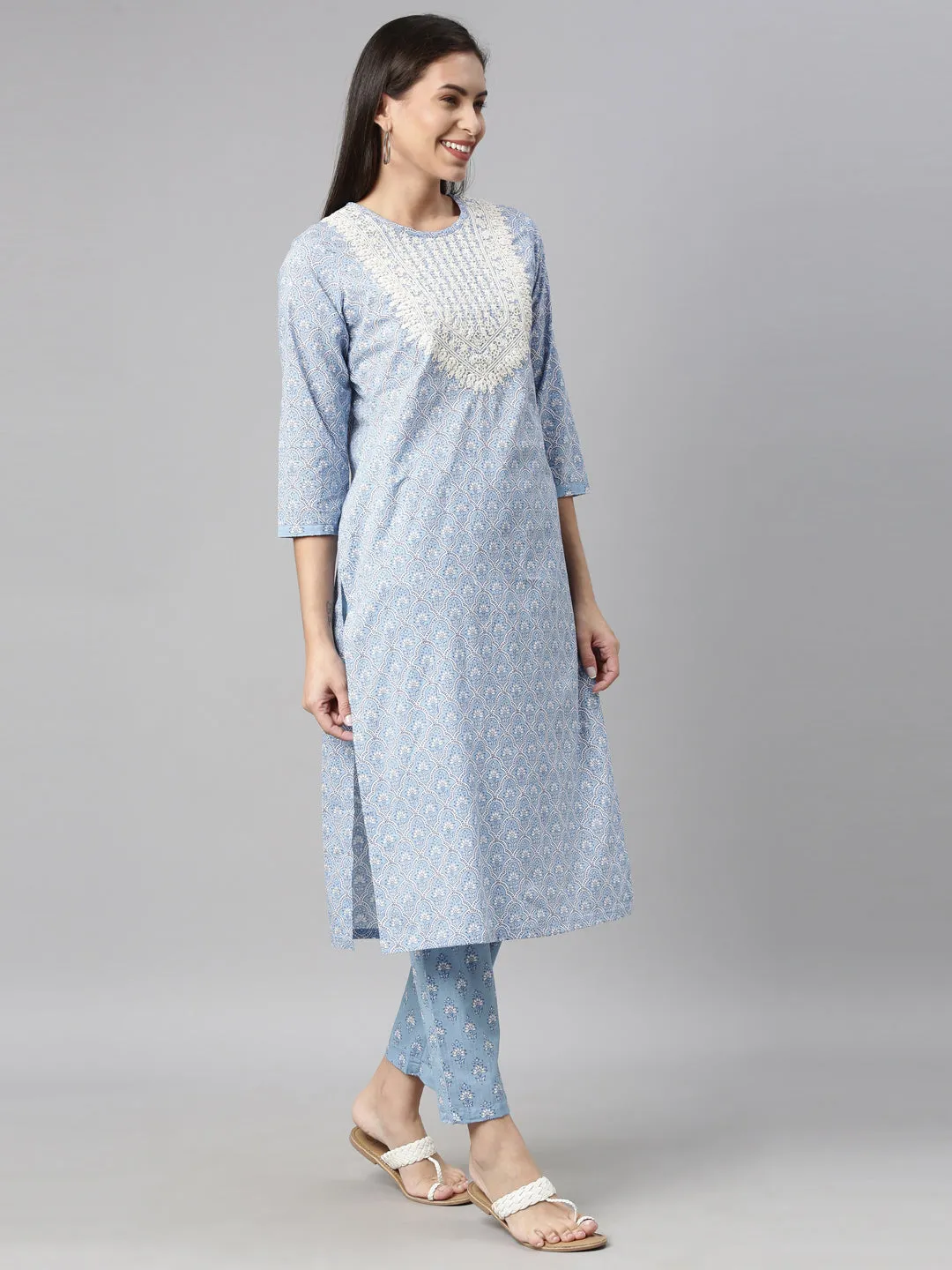 Neerus Women Blue Printed Thread Work Kurta with Trousers